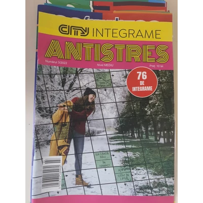 Lot de 18 reviste cu integrame Romanesti, nivel mediu si avansat